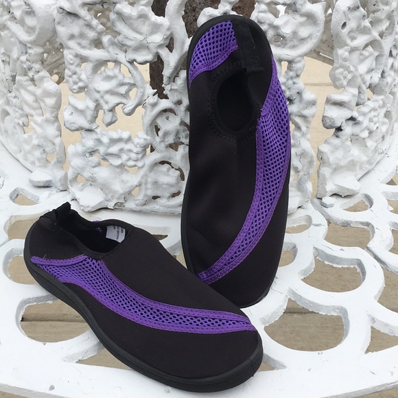 Other - Slip on water shoes size 5 to 6